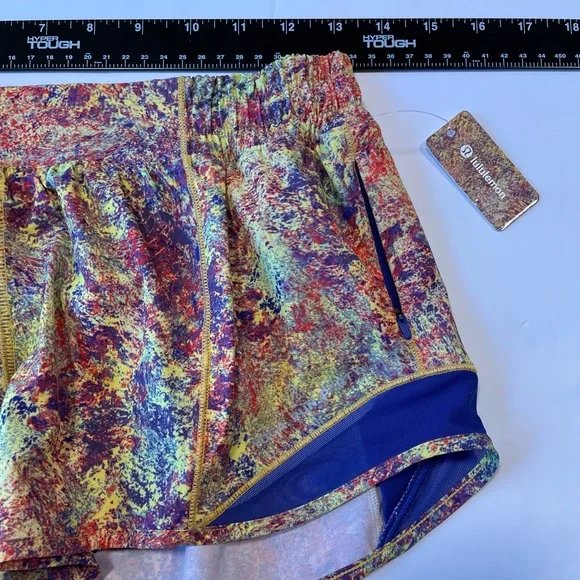 Lululemon Shorts NWT 8 Lululemon Seawheeze